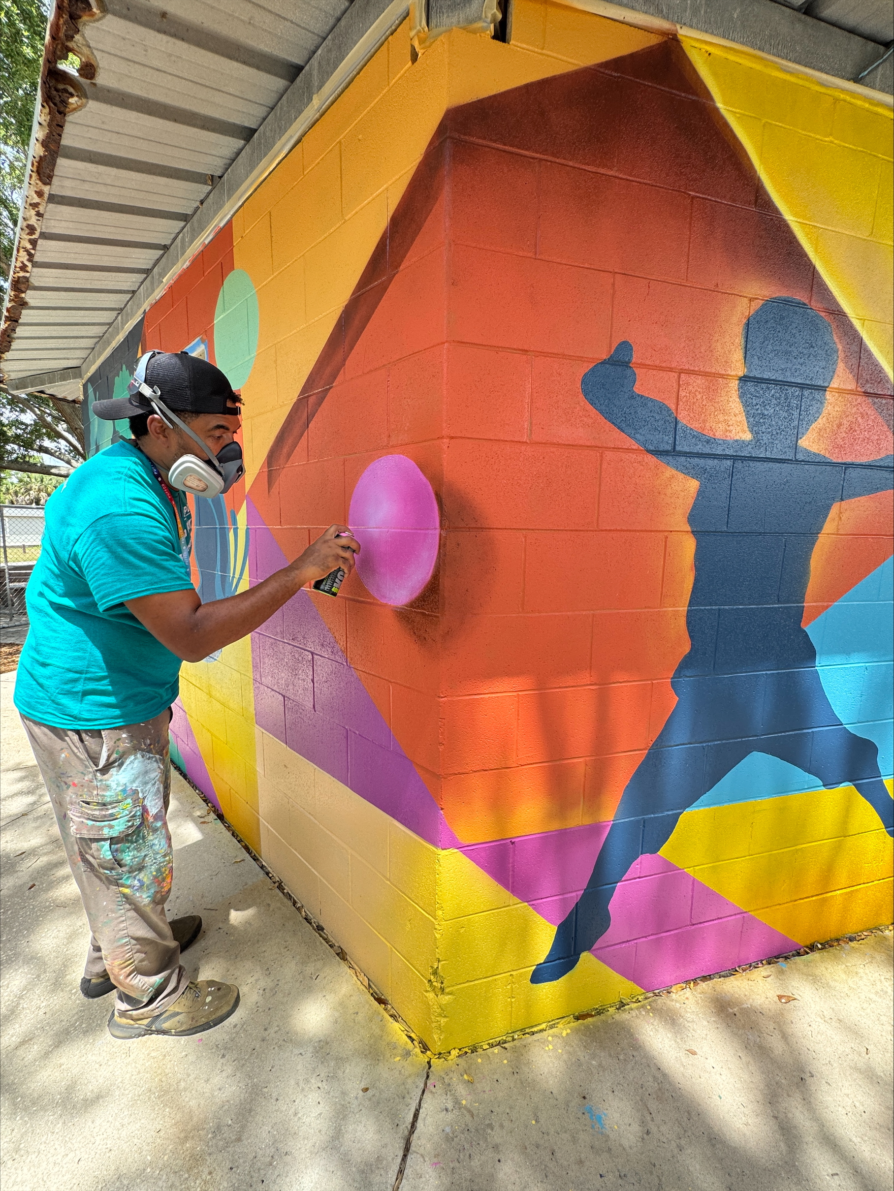 PLAY, LEARN, GROW mural