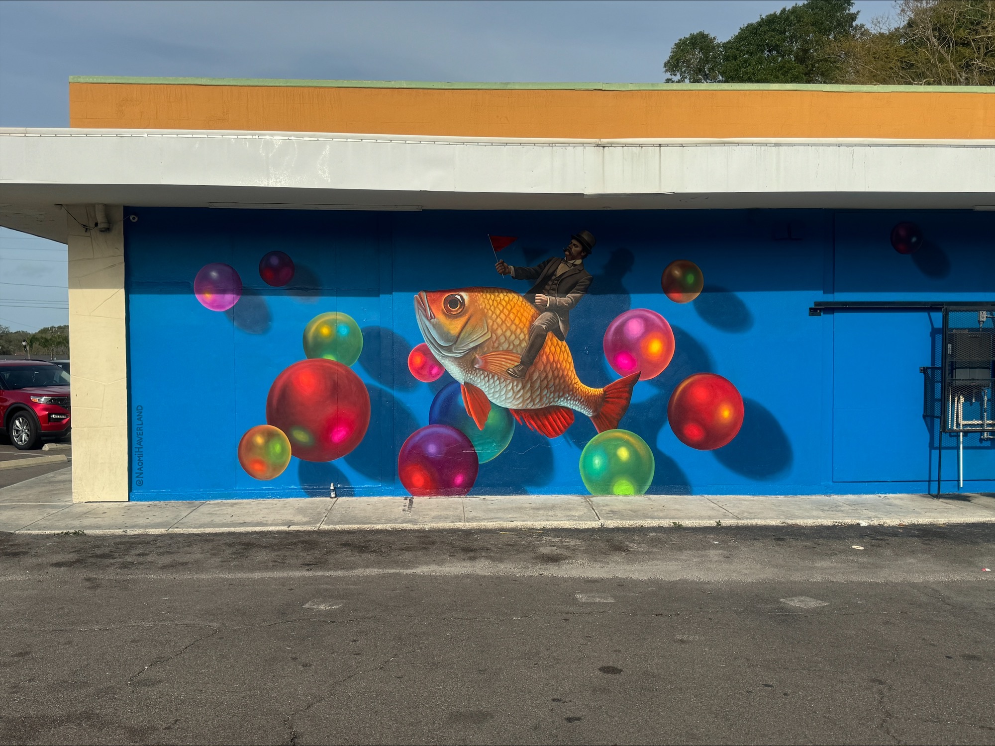 Image of Senor Bubble mural