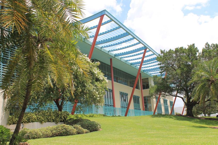 2013 Main exterior 2.jpg